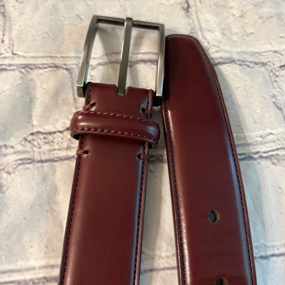 COATED LEATHER WITH MANMADE BLUE LINING CEF FITS 38 PANTS GUNMETAL BUCKLE BELT - Picture 2 of 6